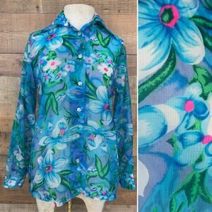 Vintage 1960’s 1970’s Fun Blue Floral Print Button Shirt Size S/M Groovy